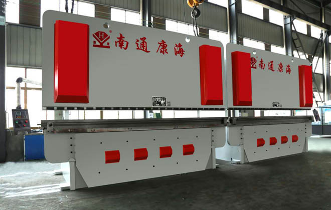 雙機聯(lián)動液壓折彎機(jī)