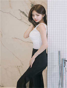 麻豆八零婚纱摄影工作室-操大白逼